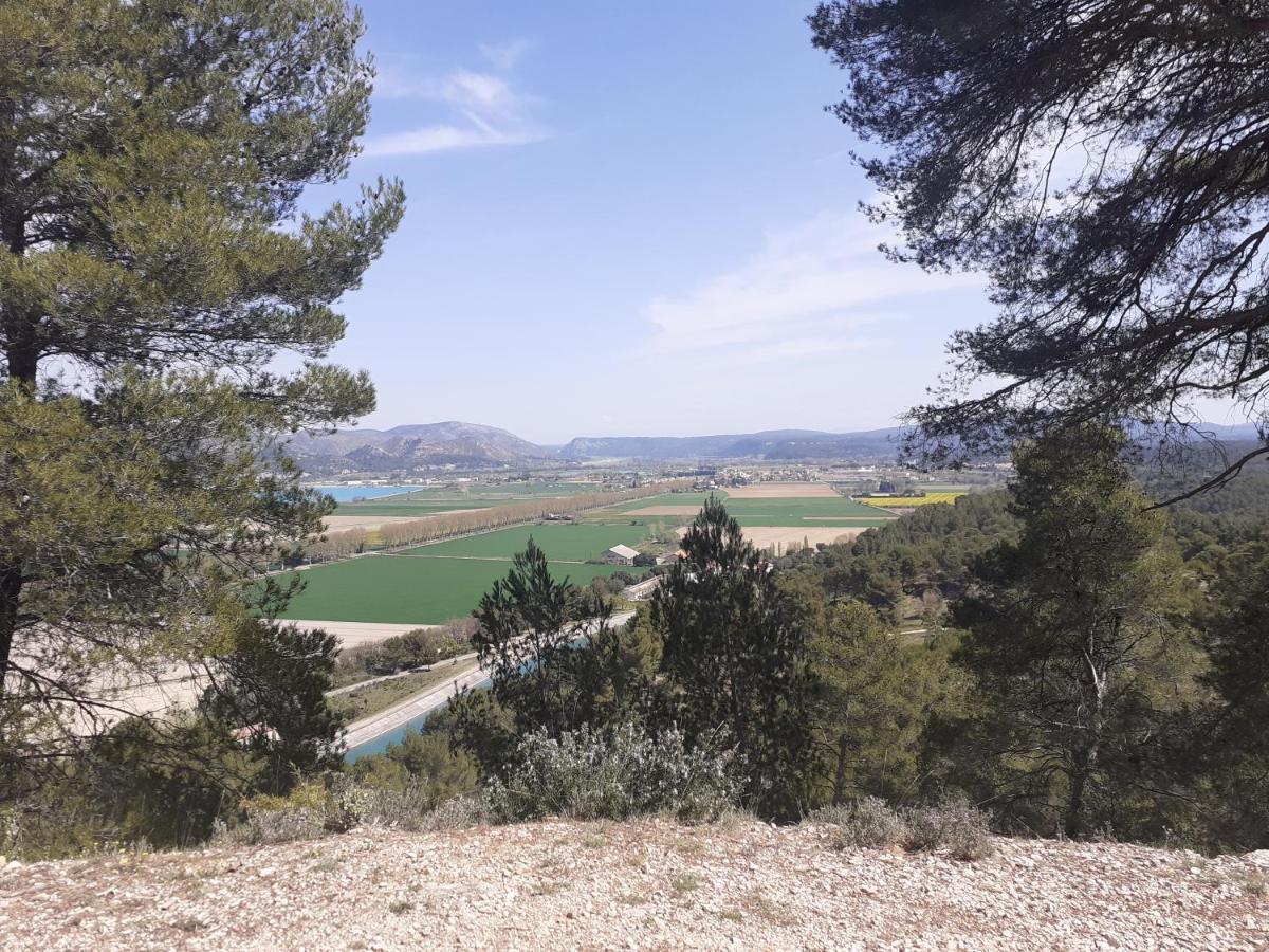 مبيت وإفطار Meyrargues Aude En Provence المظهر الخارجي الصورة